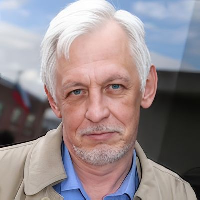 Александр Басов