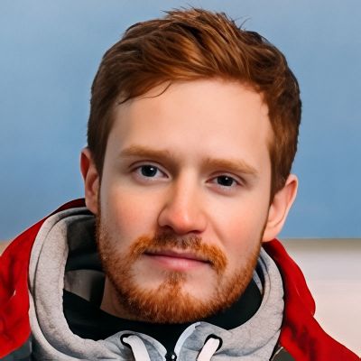 Станислав Комиссаров