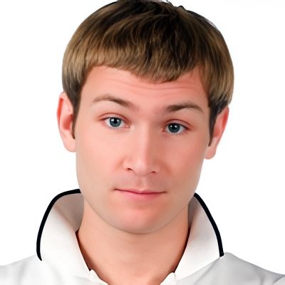 Николай Наумов